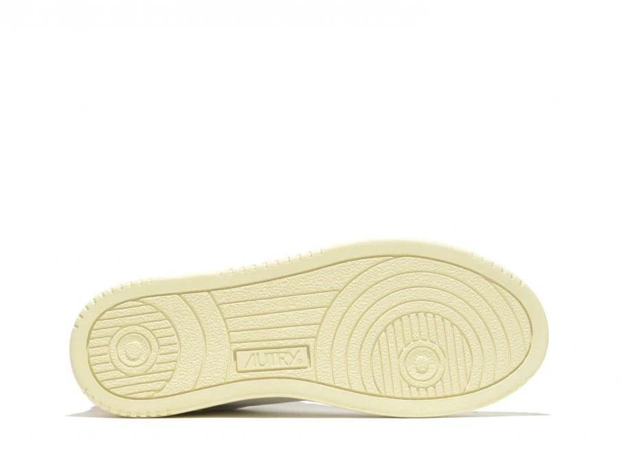 Autry sneakers women's medalist low AULW CN05 in pelle e tessuto colore bianco - fuxia