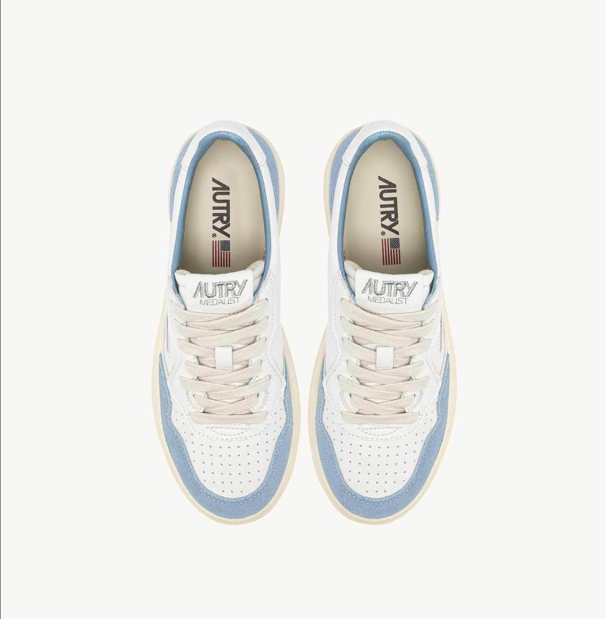 Autry sneakers medalist low in pelle e camoscio bianca e celeste